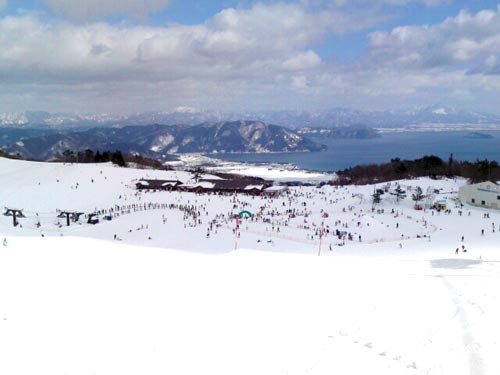ほとんど何処からでも琵琶湖が見えます。