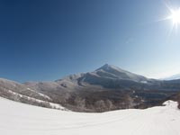 コースは毎日80％を圧雪♪爽快クルーズゲレンデ